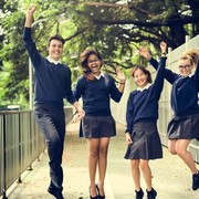 Pakai Flatshoes Gemes ke Sekolah? Coba Ini Biar Gak Dimarahin Guru!