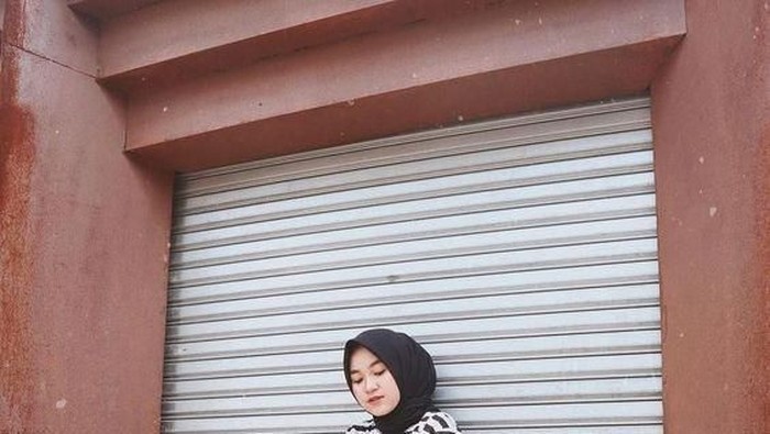 Tetap Sopan, Ini Padu Padan Celana Legging Untuk Hijabers