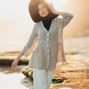 Anti Gerah dan Nyaman, 8 Inspirasi Outfit ke Pantai ala Amelia Elle