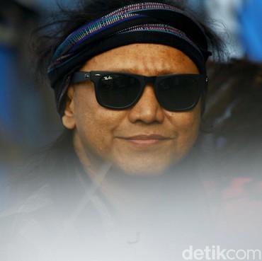 Tepeng Steven & Coconut Treez Meninggal Dunia karena COVID-19?