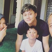 Deretan Momen Sule Asuh 4 Anaknya Setelah Menduda