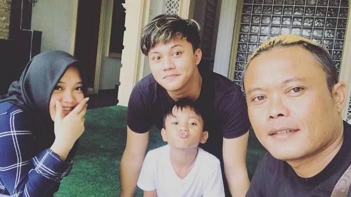 Deretan Momen Sule Asuh 4 Anaknya Setelah Menduda