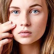 Bahan Alami Berikut Ini Ampuh Hilangkan Jerawat dan Bekasnya secara Cepat, Cobain Yuk!