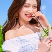 4 Idol K-Pop dengan Kulit Sebening Kristal yang Memukau