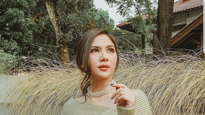 5 Rekomendasi Tempat Eyelash yang Bagus dan Ramah di Kantong!