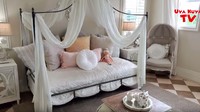 <p>Kamar tidur lainnya, menggemaskan banget ya dekorasinya? (Foto: YouTube)</p>