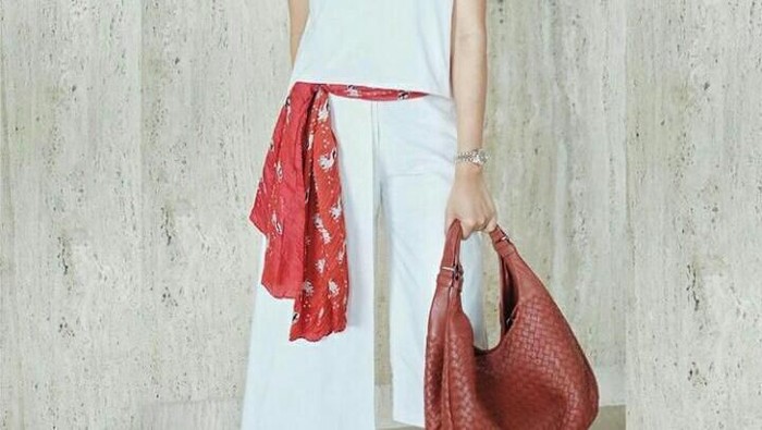 T-shirt Polos Juga Bisa Fashionable Kok, Ini Buktinya!