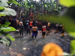 Waspada Luapan Sungai, Warga Bandung Manfaatkan Pengeras Suara Masjid