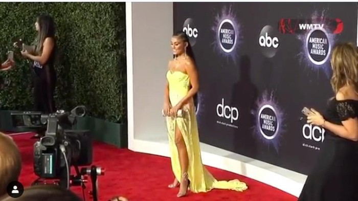 Agnez Mo Tampil Anggun dan Eksotis di American Music Awards 2019