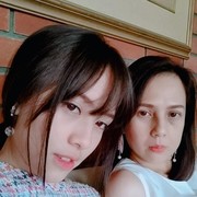Seperti Kakak Adik, Begini Potret Zara JKT48 Bersama Ibunda