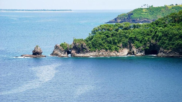 Jelajah Indonesia, Begini Keindahan Pantai Malimbu di Lombok Utara
