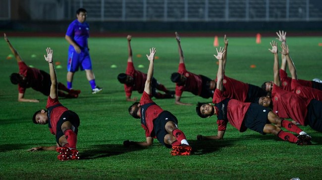 Pemusatan latihan Timnas Indonesia U-23 untuk SEA Games 2021 pada 8 Februari terancam gagal karena penerapan PPKM.
