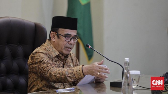 Menteri Agama (Menag) Fachrul Razi saat memberikan keterangan pada wartawan terkait kinerja Kementerian Agama. Jakarta, 18 Februari 2020.