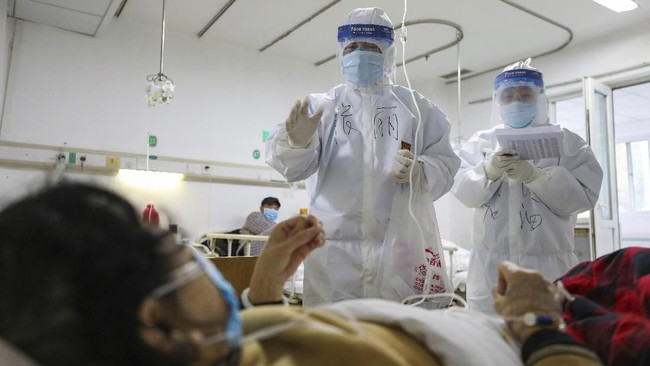 Kasus virus corona pertama di Swiss terjadi setelah seorang pria berusia 70 tahun berpelesir dari Milan, Italia.
