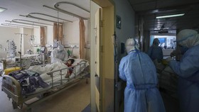 Kenali Gejala Virus Corona dan Bedanya dengan Flu