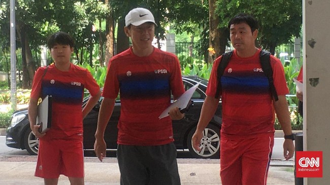 Timnas Indonesia menjalani latihan kelima di pemusatan latihan perdana tim senior bersama Shin Tae Yong, Selasa (18/2).