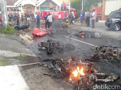 Rusuh dan Ricuh Suporter Persebaya-Arema di Kota Blitar