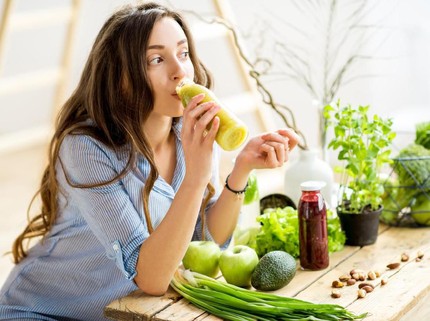 Smoothie Buah, 'Skincare' Alami Pelindung Kulit Wajah dari Sinar Matahari