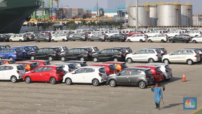 Warga RI Kini Pilih Beli Mobil Murah, Penjulan LCGC Naik 14%
