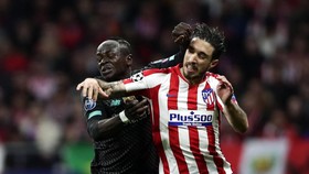 Liverpool Perkasa di Kandang, Atletico Melempem Saat Tandang