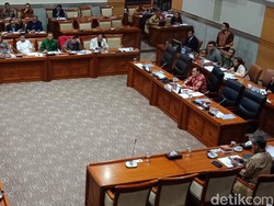 Anggota Komisi III Ragukan Upaya Polri Cari Tersangka Korupsi Kondensat Honggo