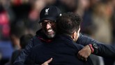 FOTO: Liverpool Tak Berkutik di Markas Atletico Madrid Liverpool kalah 0-1 dari tuan rumah Atletico Madrid pada babak 16 besar Liga Champions 2019/2020 di Stadion Wanda Metropolitano.