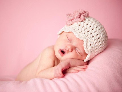 30 Rangkaian Nama Bayi Perempuan Berawalan Zefanya, Cantik dan Menawan