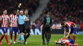 Lakukan Pergantian Aneh, Klopp Takut Mane Diusir Wasit