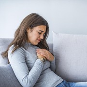 Waspada Serangan Jantung pada Usia Muda, Ketahui Penyebab dan Gejalanya Ini Sebelum Terlambat