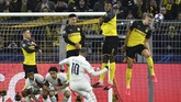 FOTO: Haaland 'Mengamuk', Dortmund Tekuk PSG Erling Haaland terus menunjukkan kemampuan mencetak gol saat Borussia Dortmund mengalahkan PSG di Liga Champions.