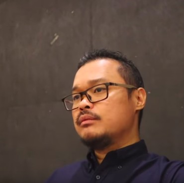 Sang Psikolog Mesum Dedy Susanto Resmi Dipolisikan Revina VT