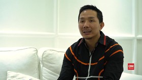 VIDEO: Hian Tjen dan Persiapan Menuju Milan Fashion Week