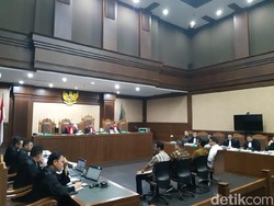 Kasus Suap Antar-BUMN, Direktur Bisnis Ungkap PT Inti Kesulitan Gaji Karyawan