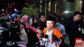 Bupati Sidoarjo Nonaktif Saiful Ilah Dituntut 4 Tahun Penjara