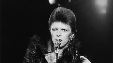 Dulu Dibeli Rp58 Ribu, Lukisan Karya David Bowie Terjual Rp1,2 Miliar