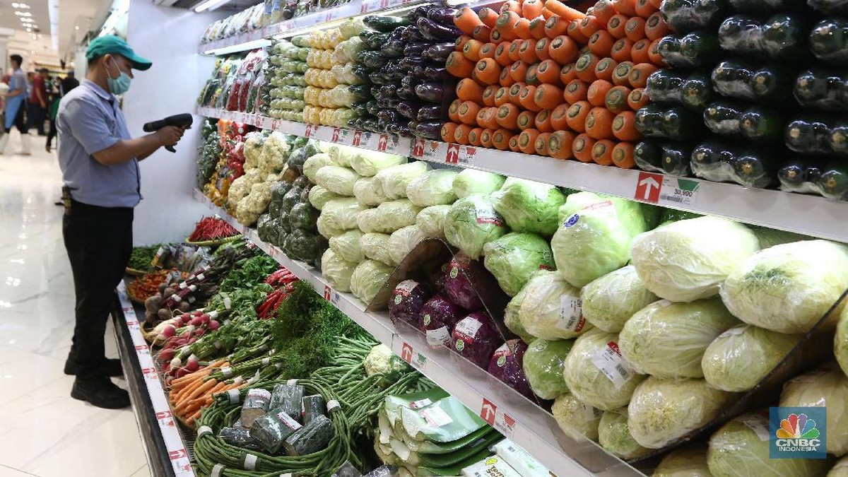 Sayur-Buah Mengandung Mikroplastik Tertinggi Banyak Dikonsumsi di RI
