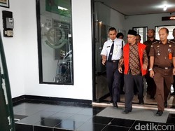 Korupsi Dana Bantuan Keuangan, Kades di Tasik Ditahan Kejari