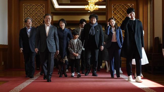 Pemerintah Korsel akan mengucurkan dana setara Rp20 triliun untuk pengembangan budaya pop lokal yang biasa disebut hallyu, menyusul kesuksesan Parasite dan BTS.