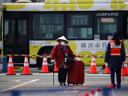 600 Penumpang Negatif Corona Diizinkan Turun dari Kapal Pesiar di Jepang