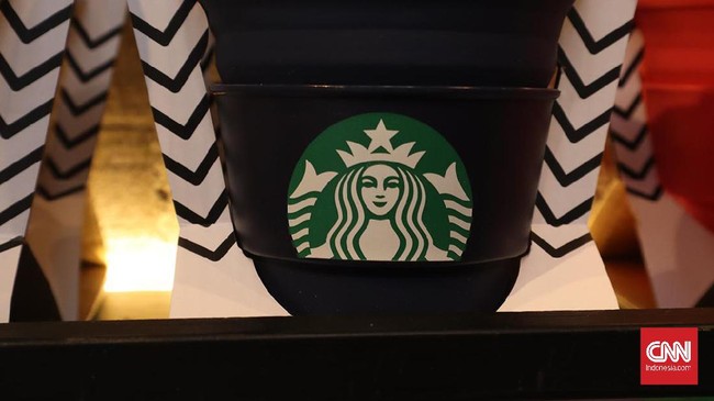 Starbucks Indonesia membantah tudingan pro Israel di tengah seruan boikot.