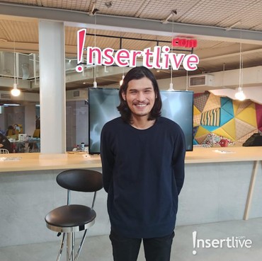Lagu 'Manusia Hebat' dan Sisi Lain Virzha