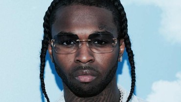 img-title Rapper Pop Smoke Tewas Ditembak Perampok