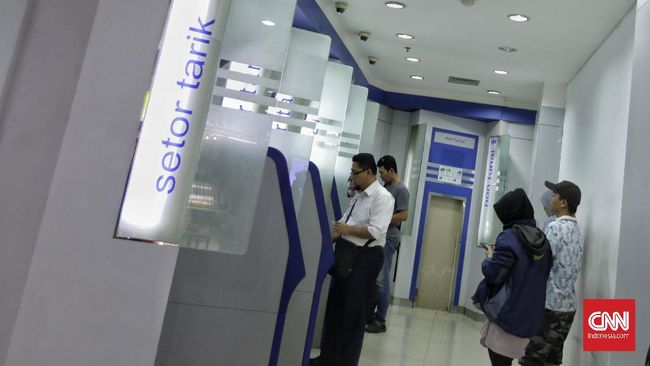 Kronologi Nasabah Masuk Penjara Gara-gara BCA Salah Transfer Nasabah BCA mendekam di penjara Rutan kelas I Medaeng, Surabaya, akibat menerima dan menggunakan uang nyasar salah transfer yang dilakukan BCA.
