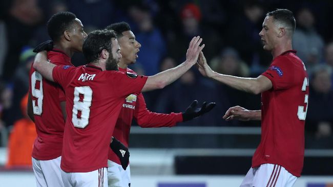 MU Lolos 16 Besar Liga Europa, Arsenal Terdepak MU berhasil menang 5-0 atas Club Brugge dan melaju ke babak 16 besar Liga Europa, sementara itu Arsenal kalah dramatis dari Olympiacos.