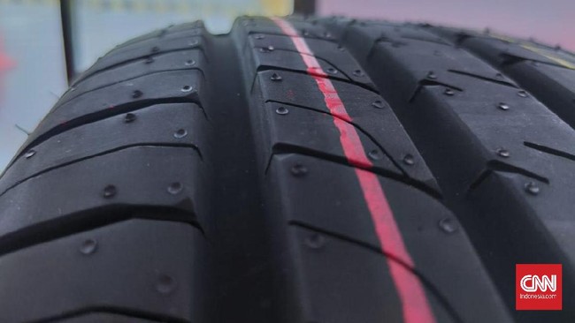 Produsen ban mobil yang mengklaim menguasai nomor satu pasar OEM, Dunlop, menilai ada nilai positif dari pemberlakuan SNI ban vulkanisir.