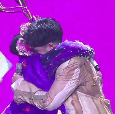 Cerita Melly Goeslaw Nyanyikan 'Cinta Sejati' Bunga Citra Lestari