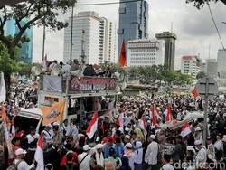Aksi 212 Dimulai, Orator Singgung Kasus Asabri hingga Harun Masiku