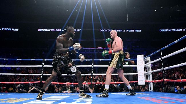 Wilder Harus Incar Perut Tyson Fury untuk Menang