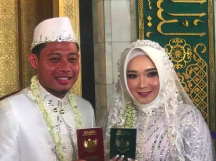 Sah! Gelandang Persija Evan Dimas Nikahi Zahra Hakim di Surabaya