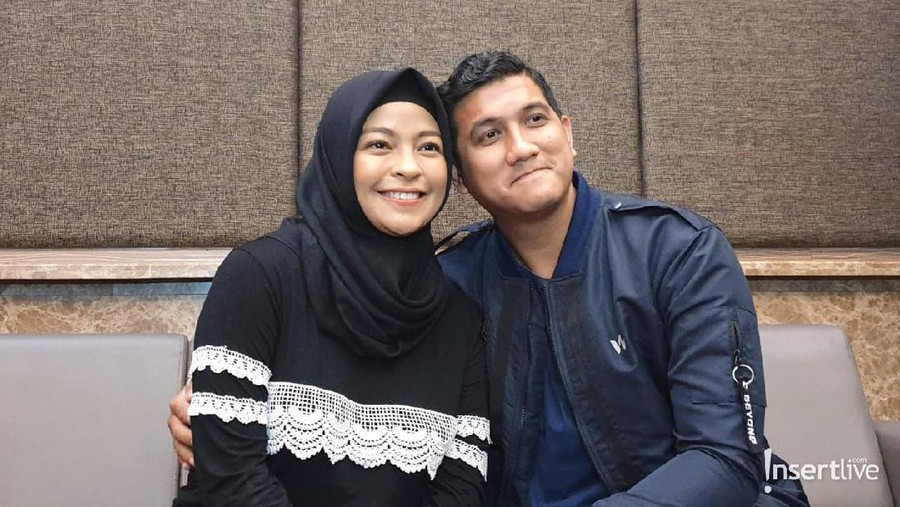 Remuknya Hati Tantri 'Kotak' dan Arda 'Naff' Lihat Bayinya Diinfus Anak Tantri Kotak dan Arda Naff, Arkairan Kadinza Tananda, mengidap sakit kuning atau bilirubin tinggi.